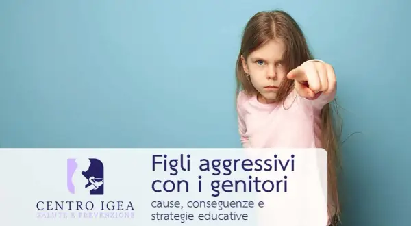 Bambina con sguardo severo punta il dito, simboleggiando la rabbia dei figli adulti verso i genitori. Testo: "Figli aggressivi con i genitori".